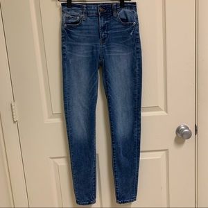 Size 0 American Eagle Ne(x)t level stretch.